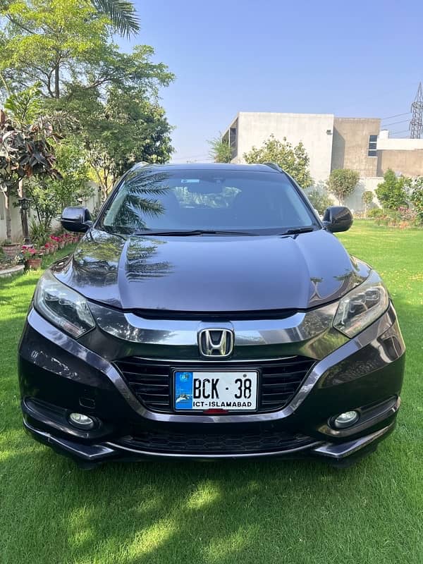 Honda Vezel Z 2015 0