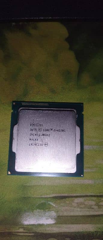 i5-4570s slightly used. good 10/10 condition working. face 2 face deal 0