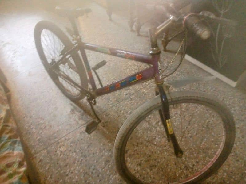 bicycle available good condition 2