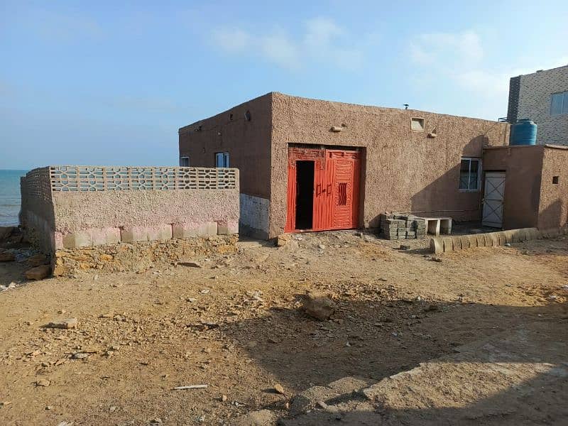 hawksbay beach hut rent 6