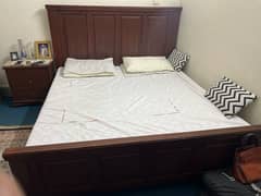 Sirf Bed he