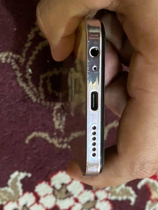 Sparx New 7 Ultra /6Ram/128 memory. . . . . WhatsApp 03127323451 4