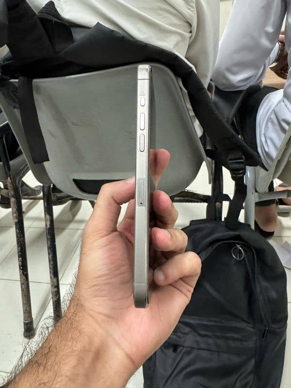 iphone 15 pro max non pta 6