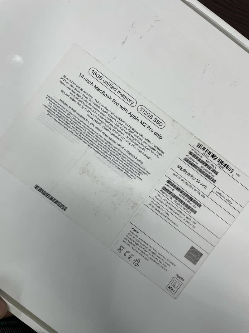 Apple Macbook Pro M2 Chip 14.2" 16/512 8