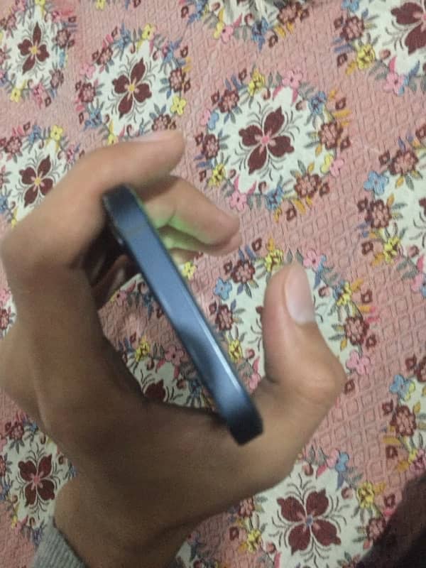 iPhone 12 FU Sim Works (Better than Xs max , pro max ) 2