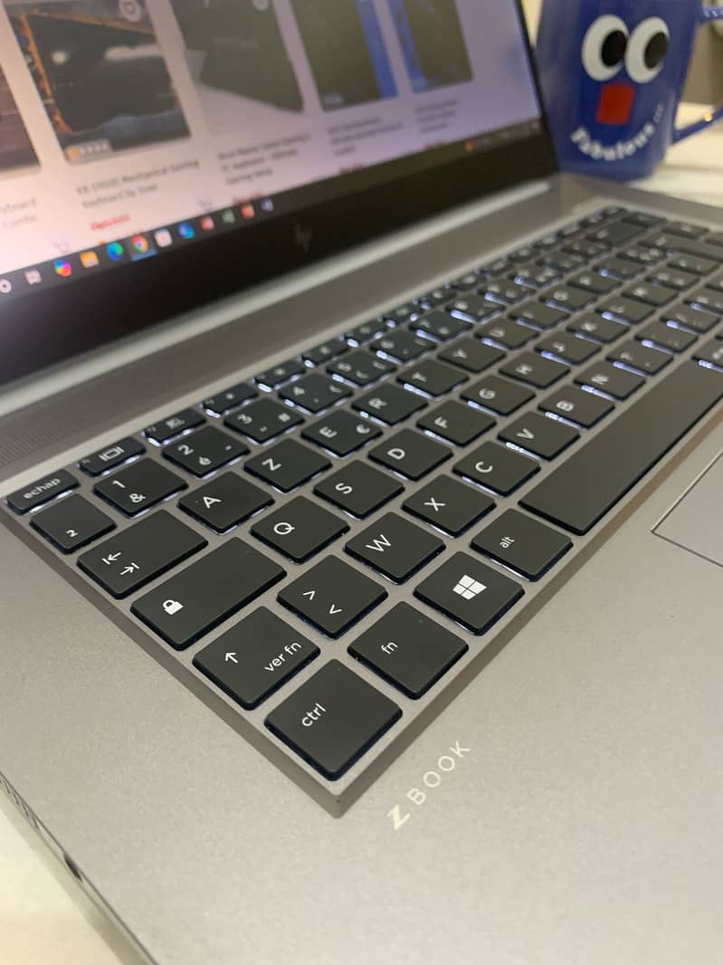 I9 HP ZBook Studio G7 | 4GB NVIDIA | 10th Gen(H) | 32/1TB SSD 7
