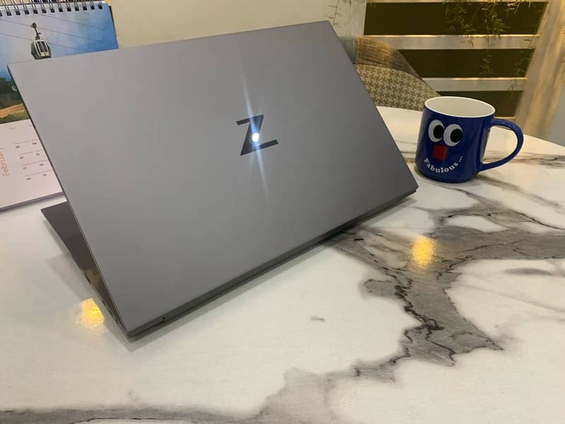 I9 HP ZBook Studio G7 | 4GB NVIDIA | 10th Gen(H) | 32/1TB SSD 8