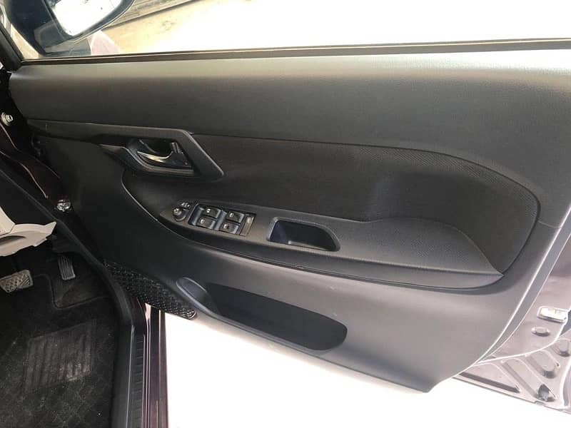 Daihatsu Move x pakage 2022 2025 import full option 10