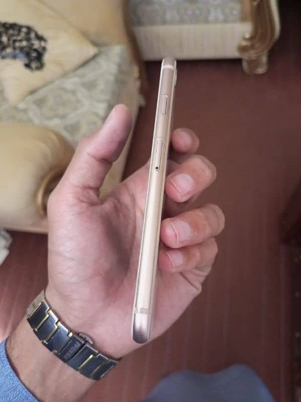 iphone 8 Non PTA 2