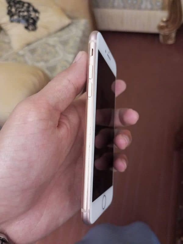 iphone 8 Non PTA 3