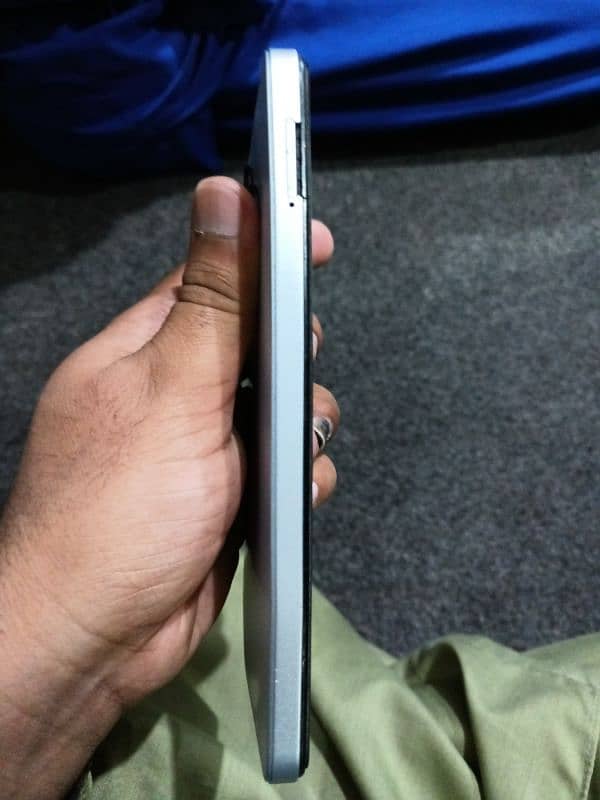 tecno spark go 4