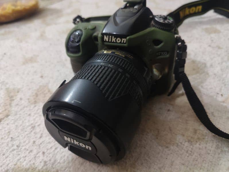 D7100 with 18-140 lens 0