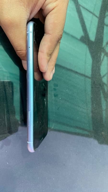 Iphone 11 LLA,NON PTA,Waterpack,10/10 condition 3