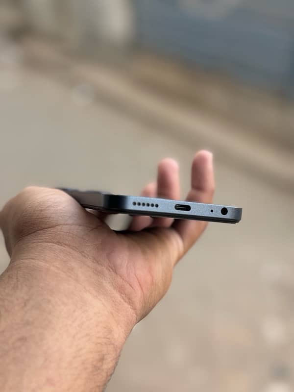 Tecno spark Go 1 2