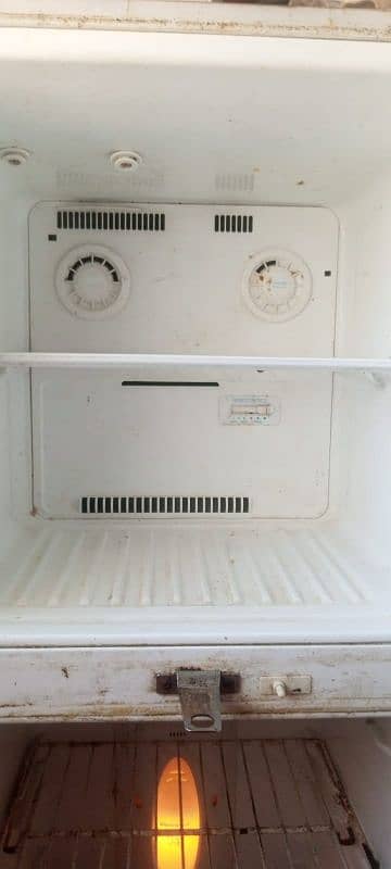 LG imported fridge nonfrost 1