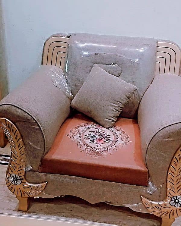 5 seater sofa set with table 1