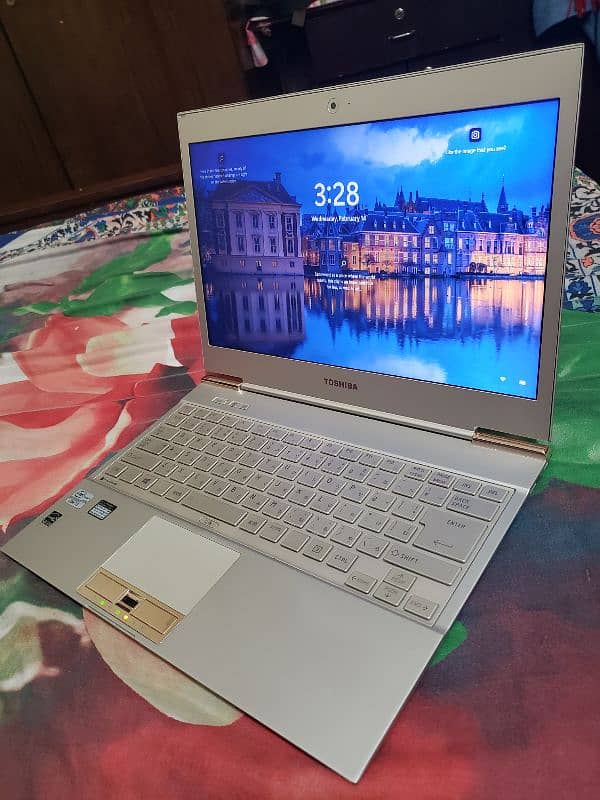 Toshiba Dynabook - i5 3rd 0
