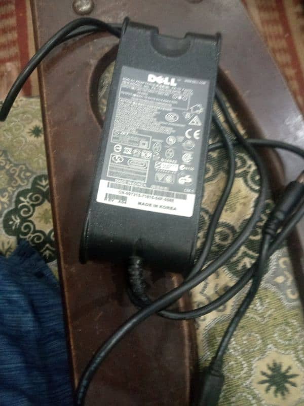 dell laptop charger only one month use best condition 1