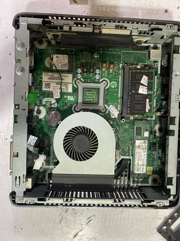 HP T730 out class cpu serious buyers can contact only 0314 4050707 no. 3