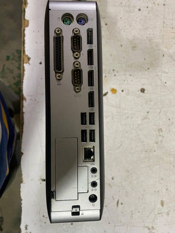 HP T730 out class cpu serious buyers can contact only 0314 4050707 no. 10