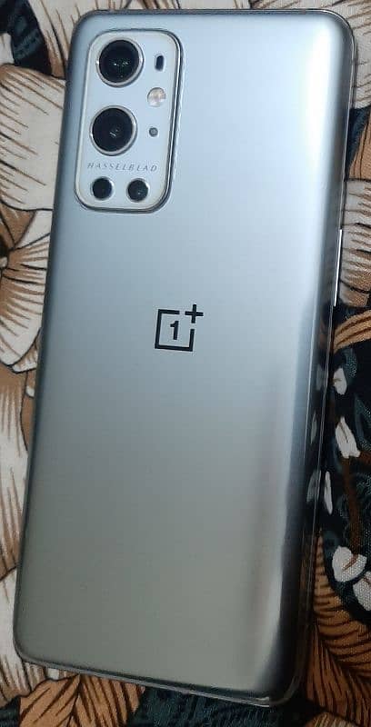 one plus 9 Pro 12/256 0