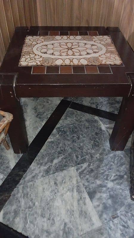 center table condition 8/10 1