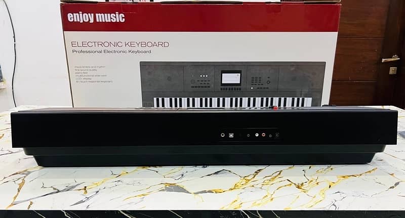 Piano Keyboard ym-758 Box Pack New 61 keys full size 3