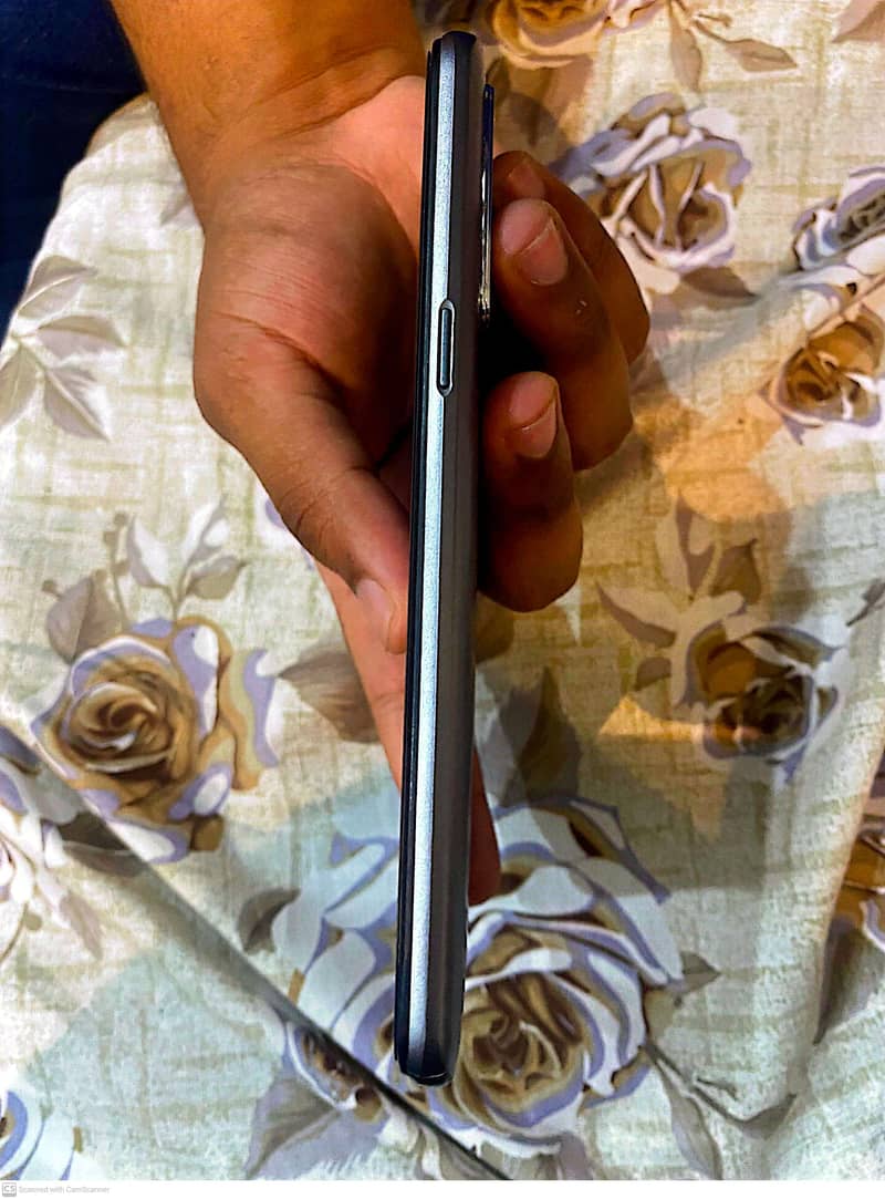 Realme 5i 2