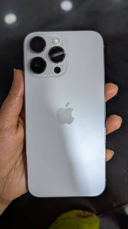 iPhone 14 Pro Max Non PTA All Good Call me on this number 03079722211 2