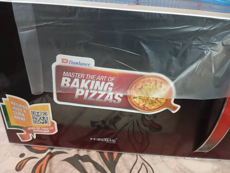 DAWLANCE MICROWAVE OVEN CONVECTION Model DW 115 CHZP 1