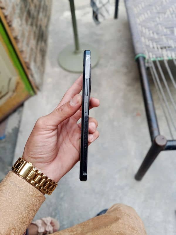 Redmi A3,  4/64 ,1 month use only 11 year warranty 2
