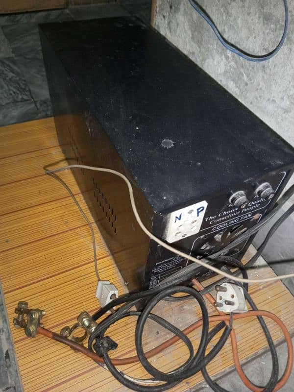1000 watt Ups for 12 volt battery 1