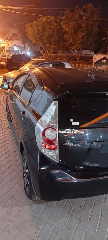 Toyota Aqua 2014 ka model 2018 ki register 0
