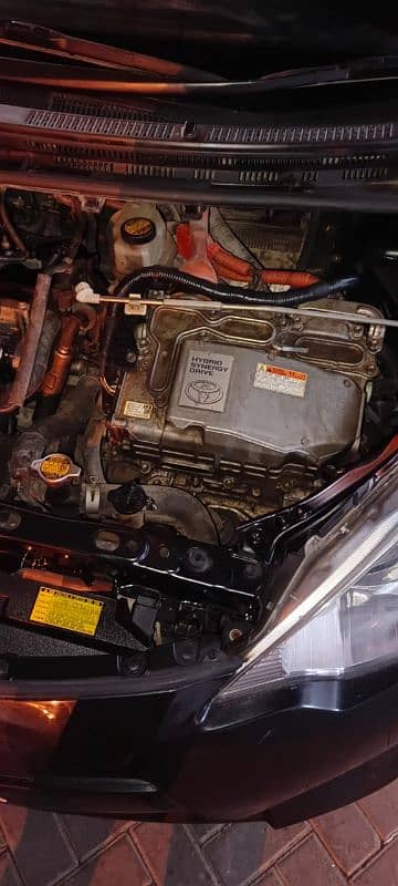 Toyota Aqua 2014 ka model 2018 ki register 8