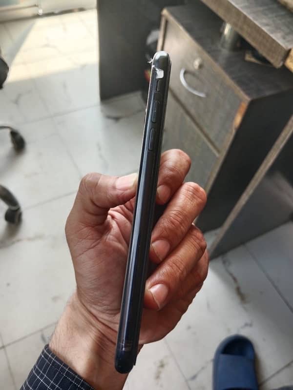 iphone xr pta Approved 0