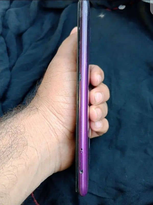 infinix hot 9 all ok 4 64 gb no fault with box only touch per lakern h 0
