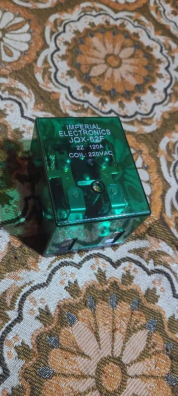 auto change relay for generator and solars 0