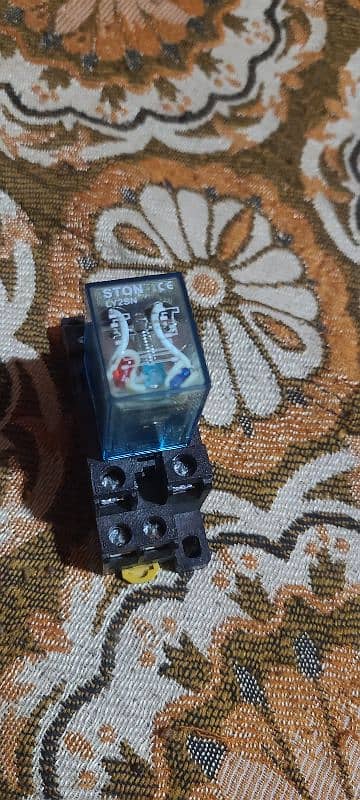 auto change relay for generator and solars 3