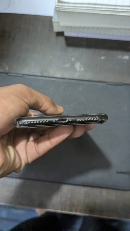 iphone7plus “jet black”128gb 3