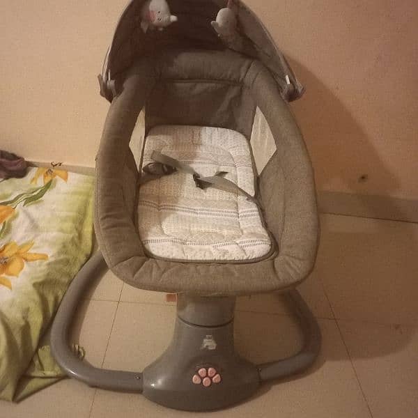 Automatic Baby bouncer plus swing 0