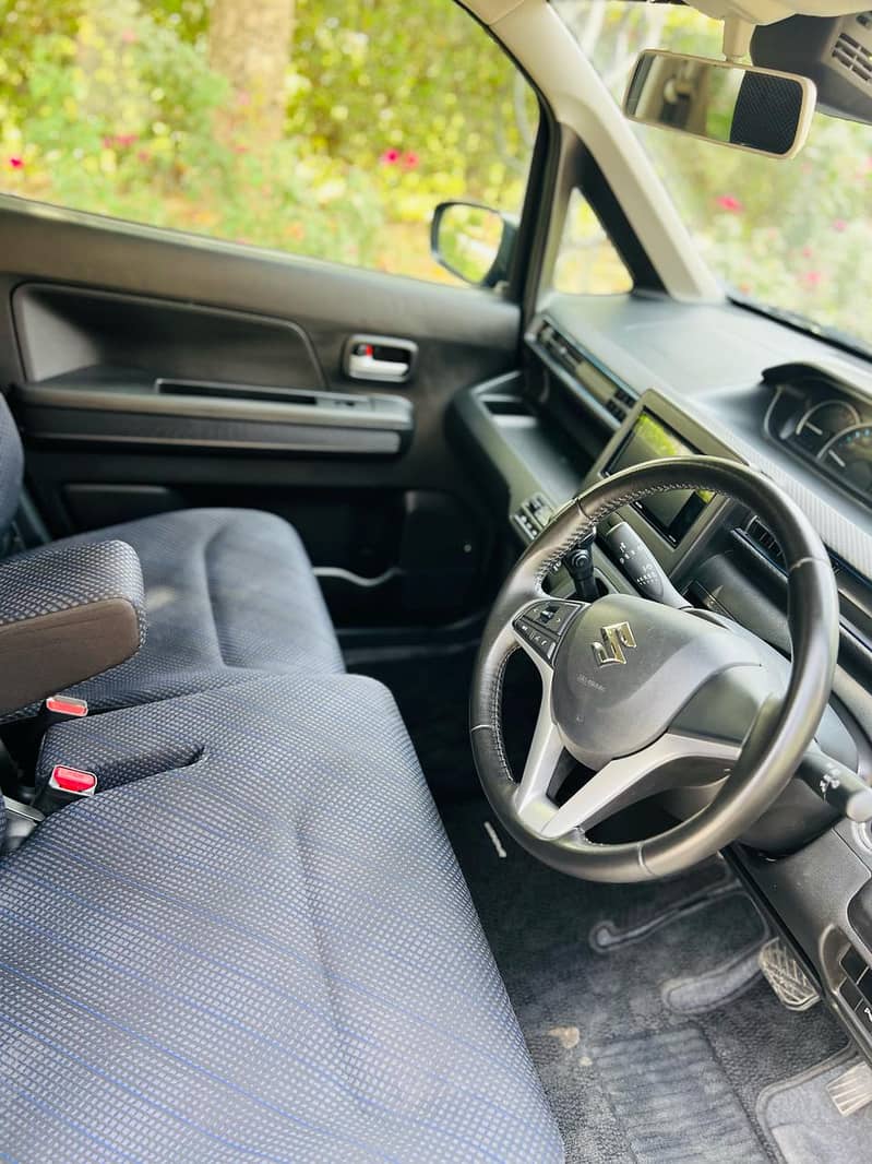 Wagon R hybrid FZ 2021/25 1