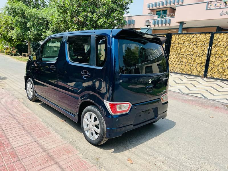 Wagon R hybrid FZ 2021/25 8