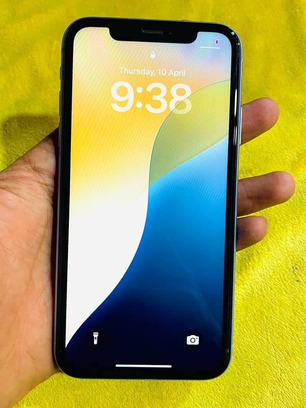 IPhone XR 6