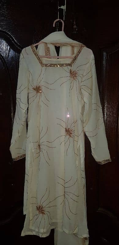 stitched preloved dresses 11