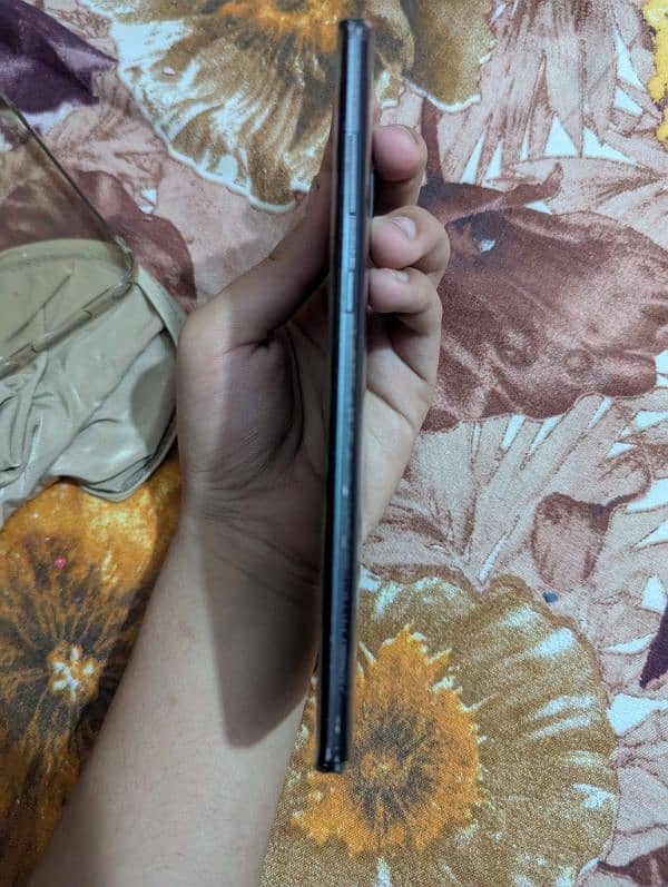 Aquos zero 2 10/10condition 8 gb 256 gb official PTA approved hai 5