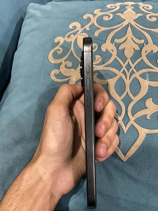 Iphone 15 Pro Max LLA JV 1 TB 0