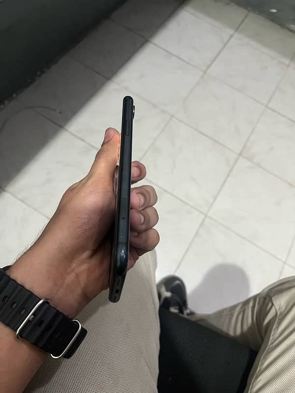 iphone xr 64gb waterpack 4