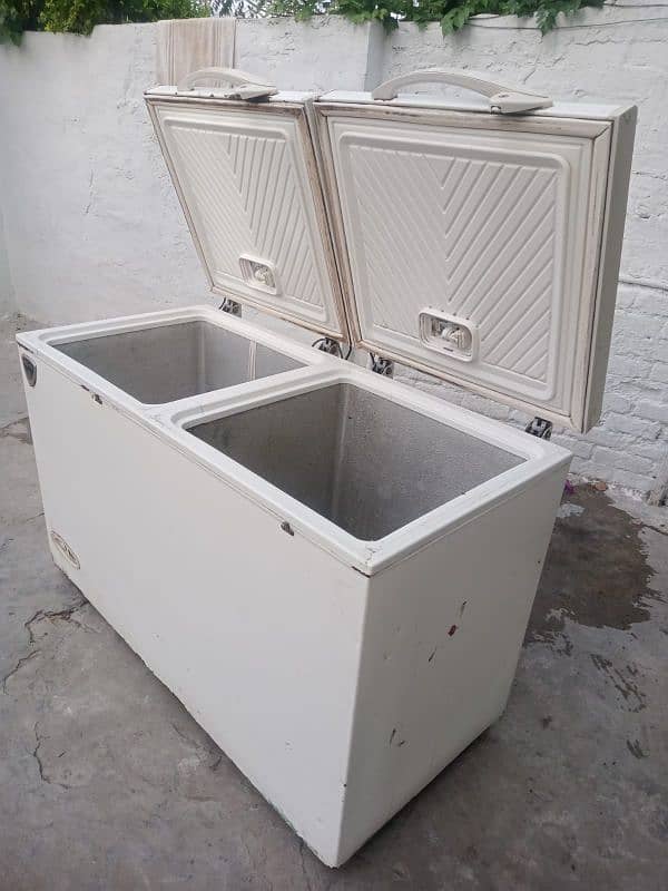 waves deep freezer, two door large size 3