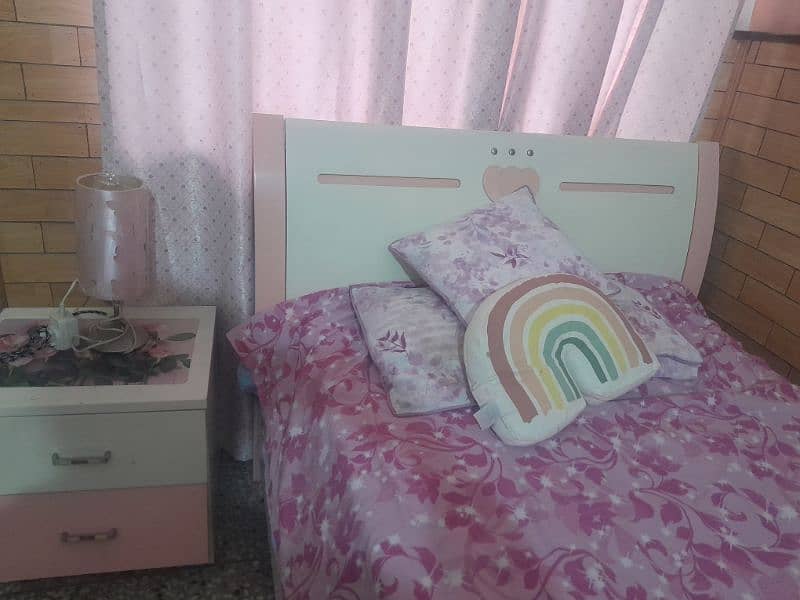 single bed side table and study table 1