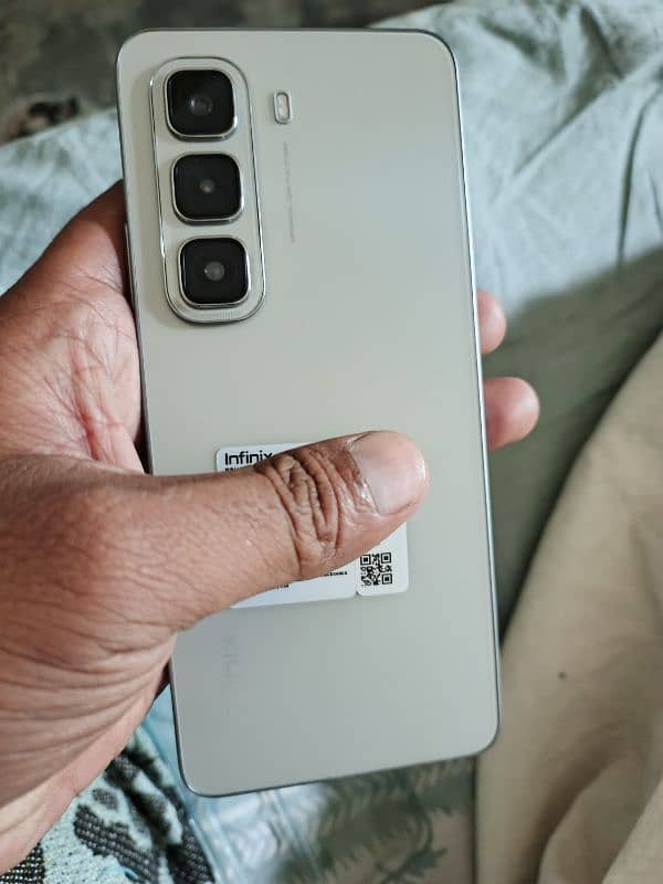 Infinix Hot 50 8+8"128 Just open box 7 days ago 2